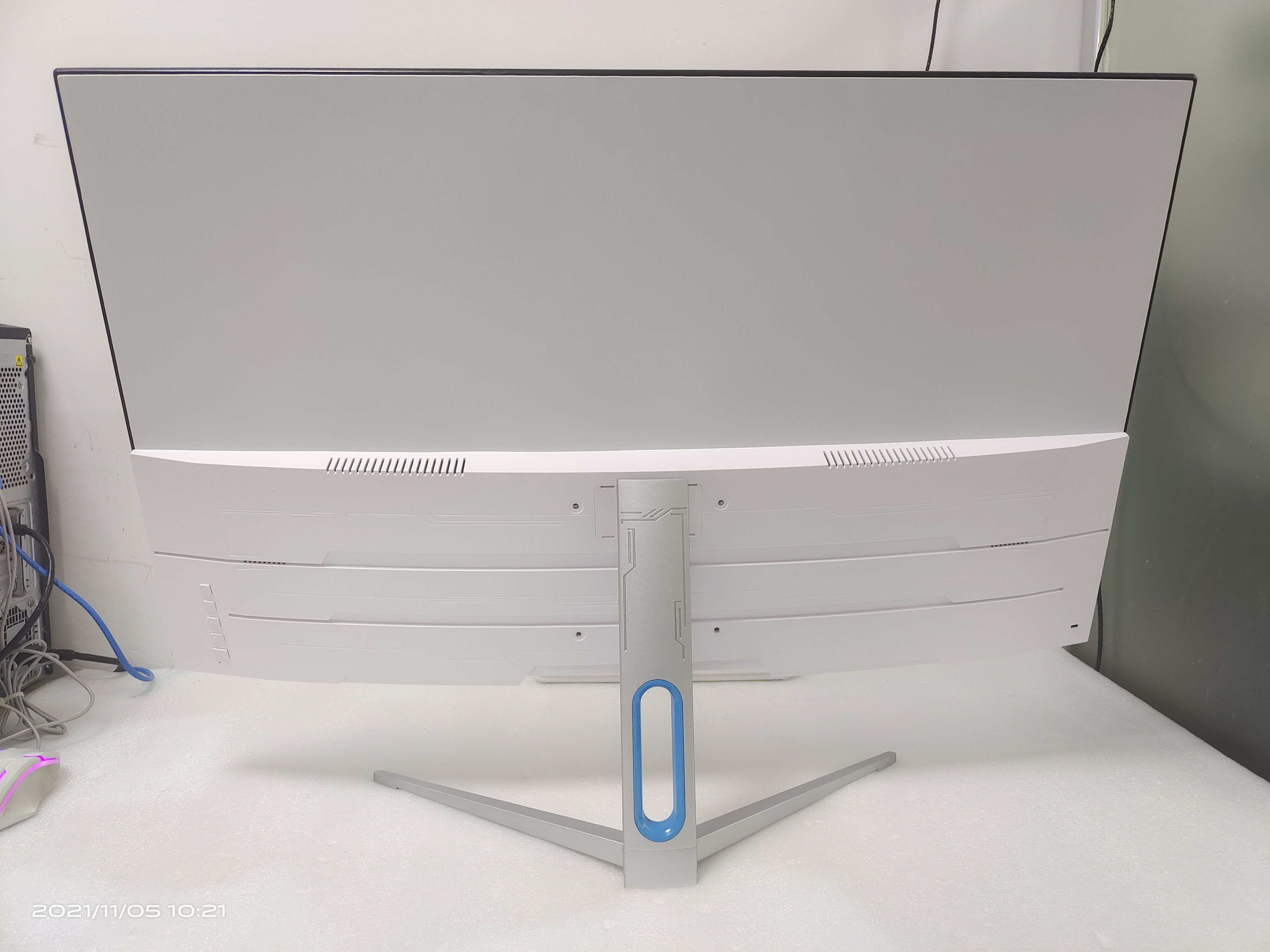 2k 165hz,32inch curved monitor